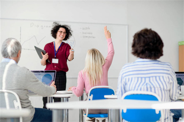 什么是中专学校,报读中专学校好不好