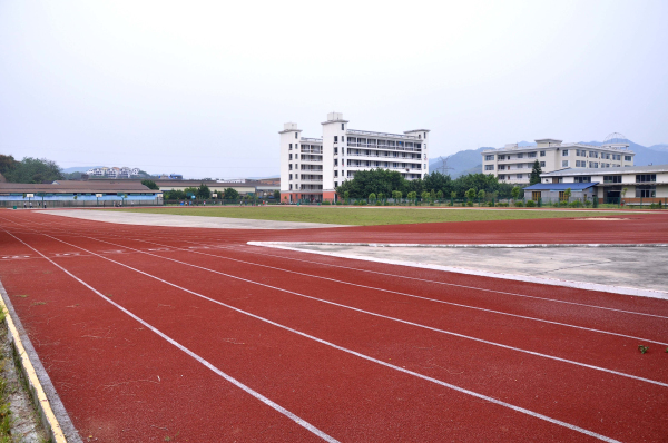 福建省福安职业技术学校学费、大概收费是多少