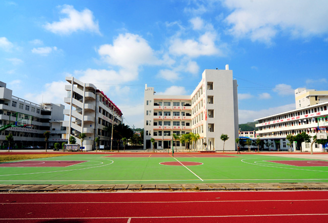 永定侨荣职业中专学校宿舍环境、寝室环境