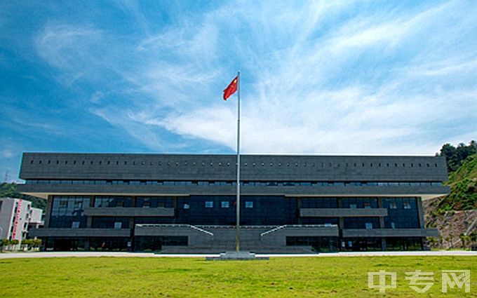 福州理工学院-校园风光3